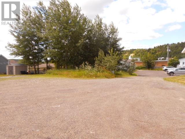 2-a Larch Street Property Photo 1