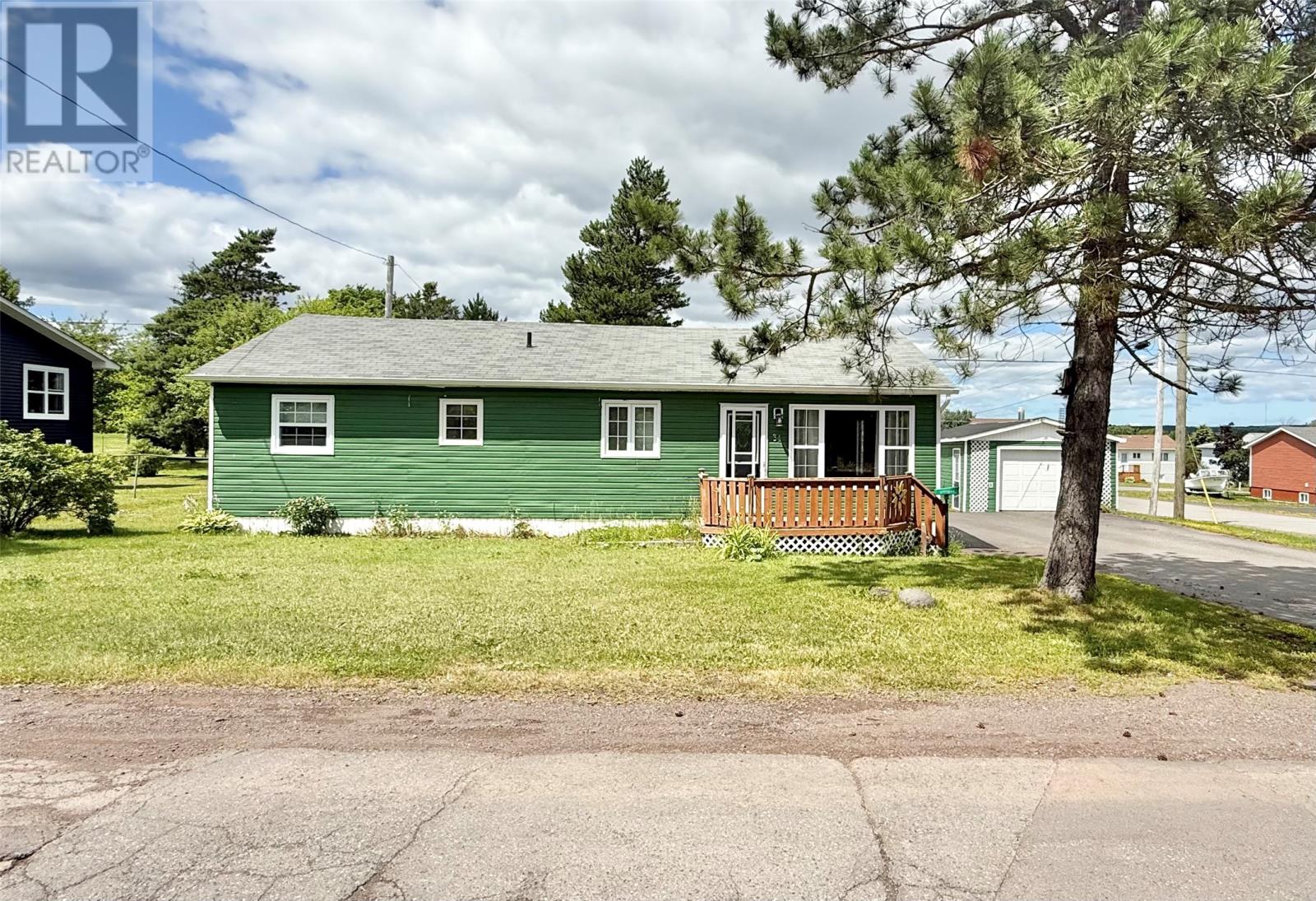34 Caledonia Drive Property Photo 1