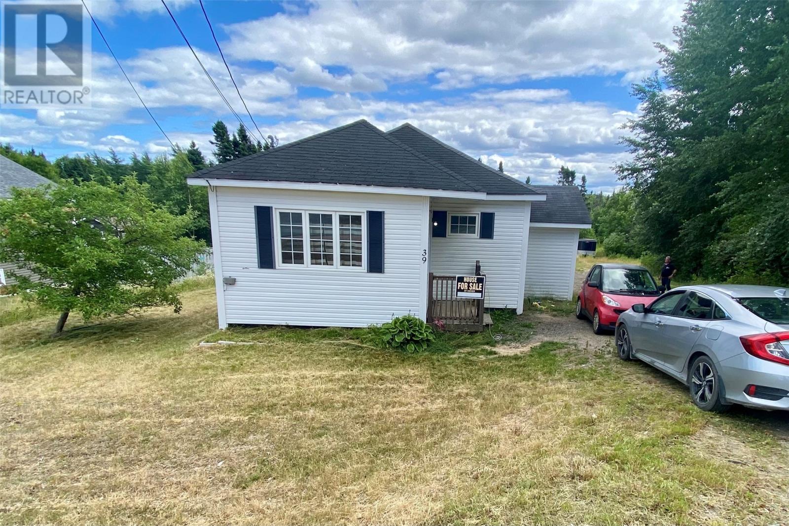 39 Station Road Property Photo 1