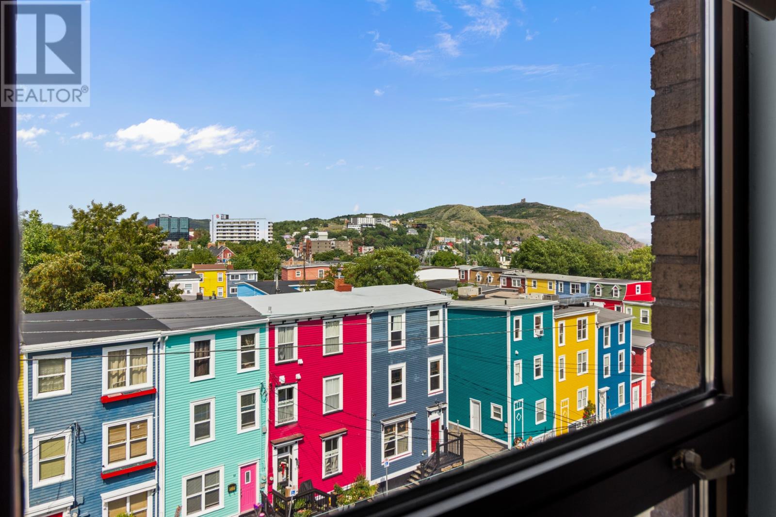 53 Bond Street Unit#top Floor Property Photo 13