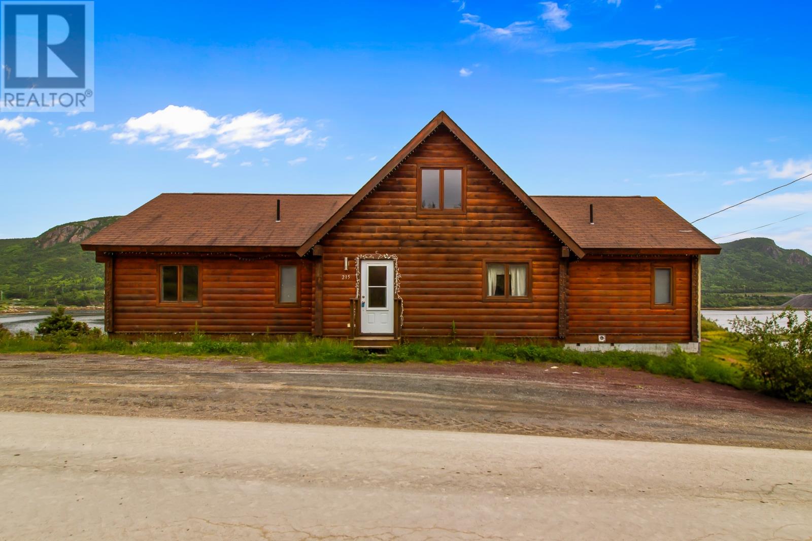 215 Main Road Property Photo 1