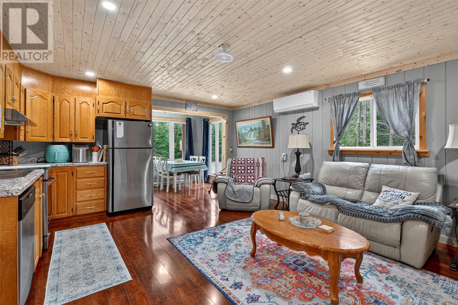 1 Crooked Pond Road Property Photo 11
