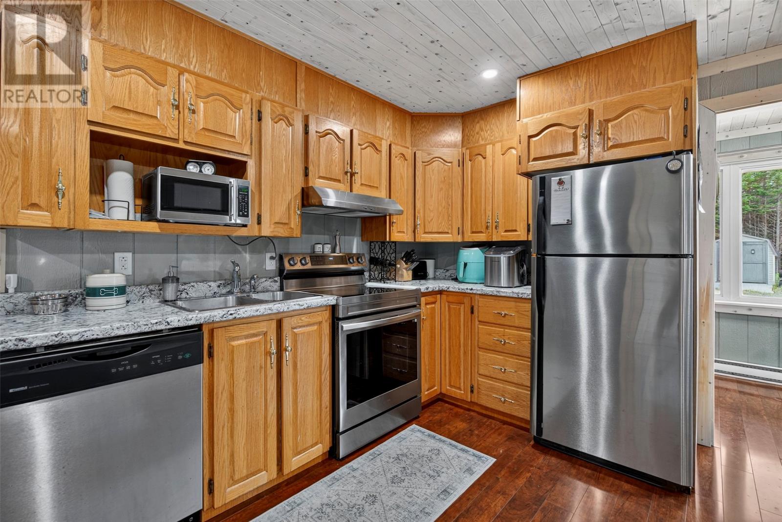 1 Crooked Pond Road Property Photo 18