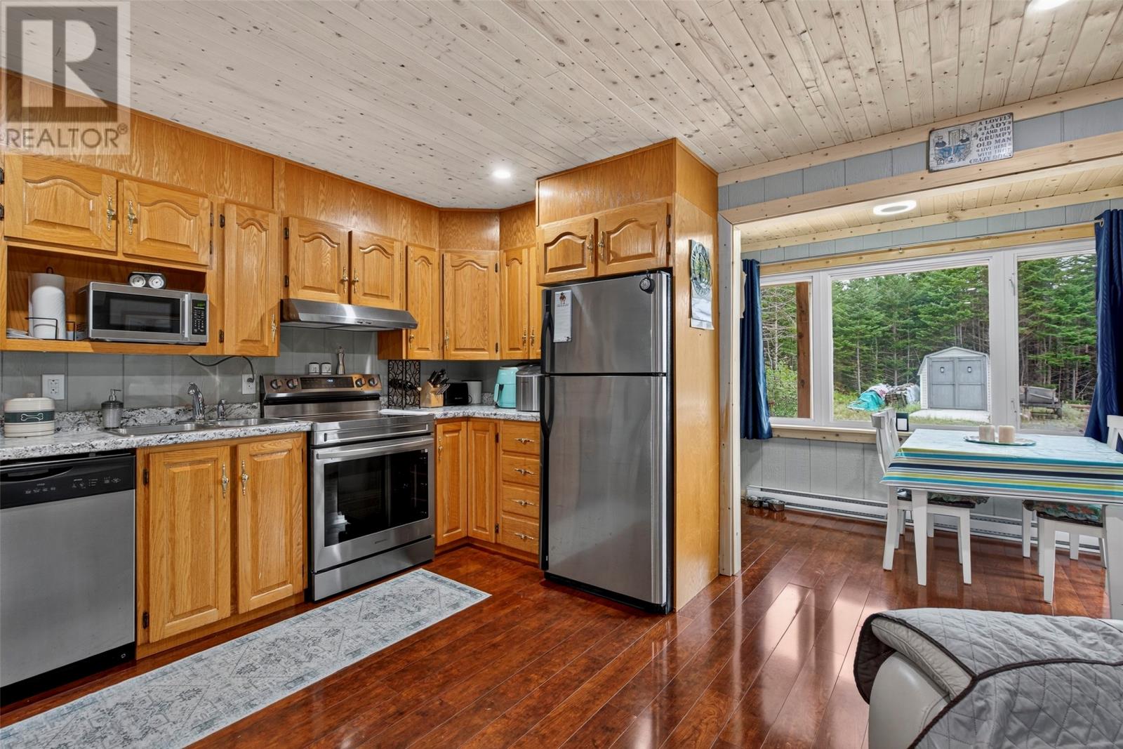 1 Crooked Pond Road Property Photo 19