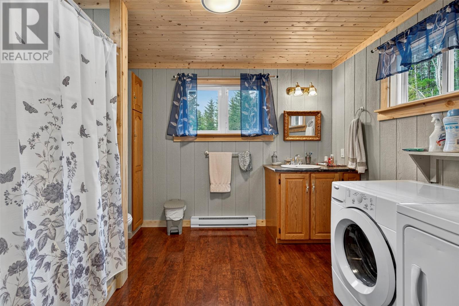 1 Crooked Pond Road Property Photo 23