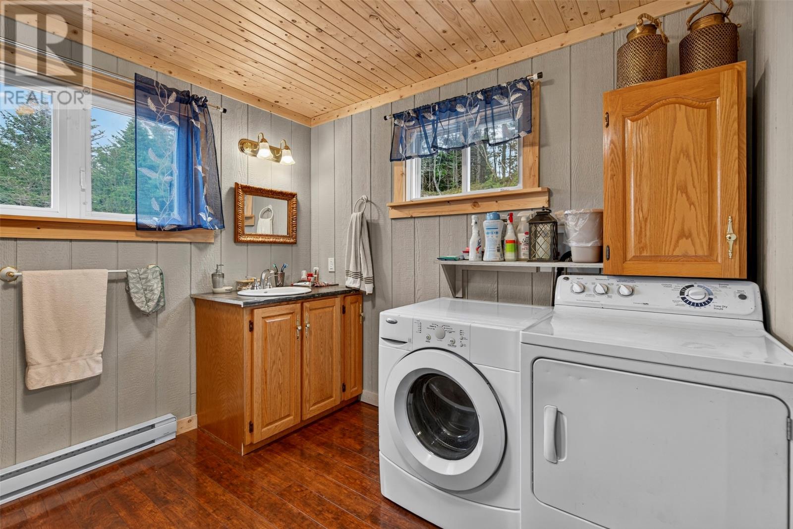 1 Crooked Pond Road Property Photo 24