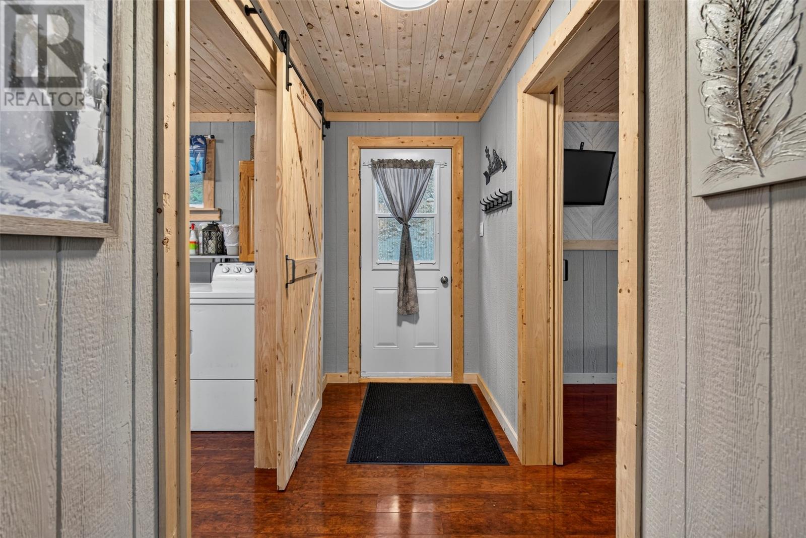 1 Crooked Pond Road Property Photo 26