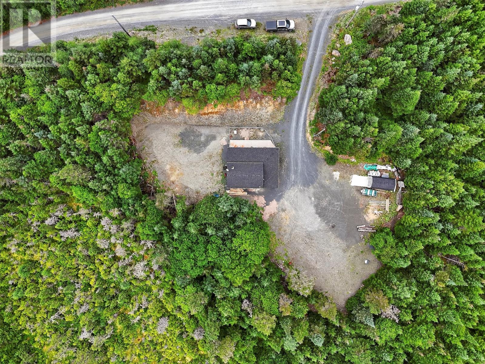 1 Crooked Pond Road Property Photo 33