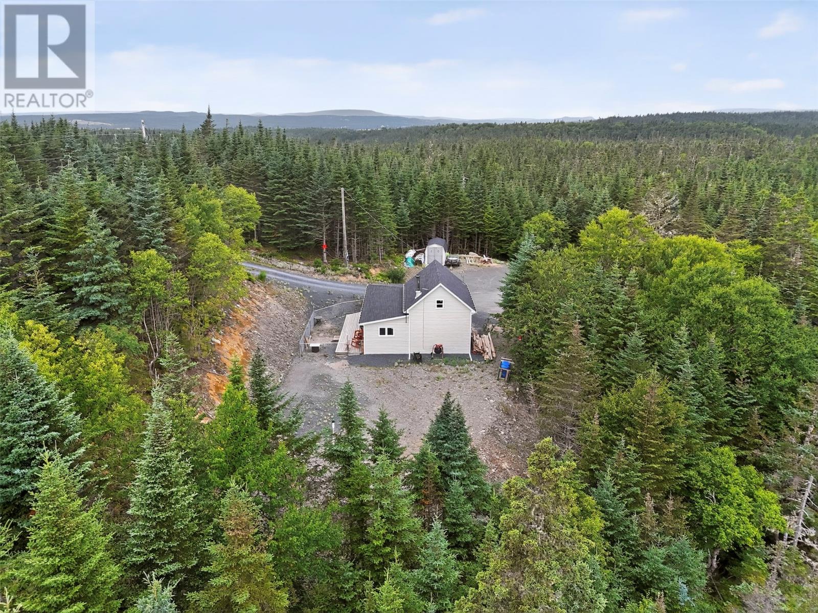 1 Crooked Pond Road Property Photo 34