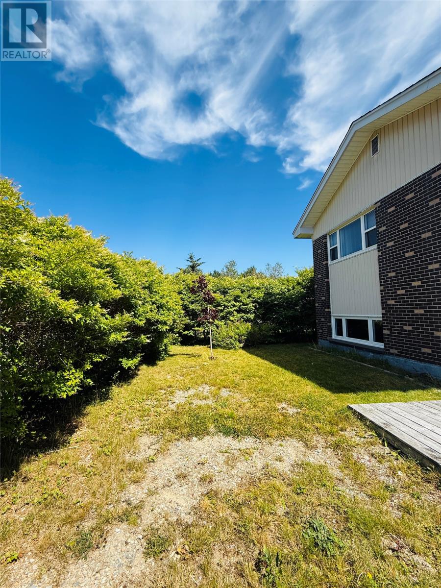 22 Ville Marie Drive Property Photo 2