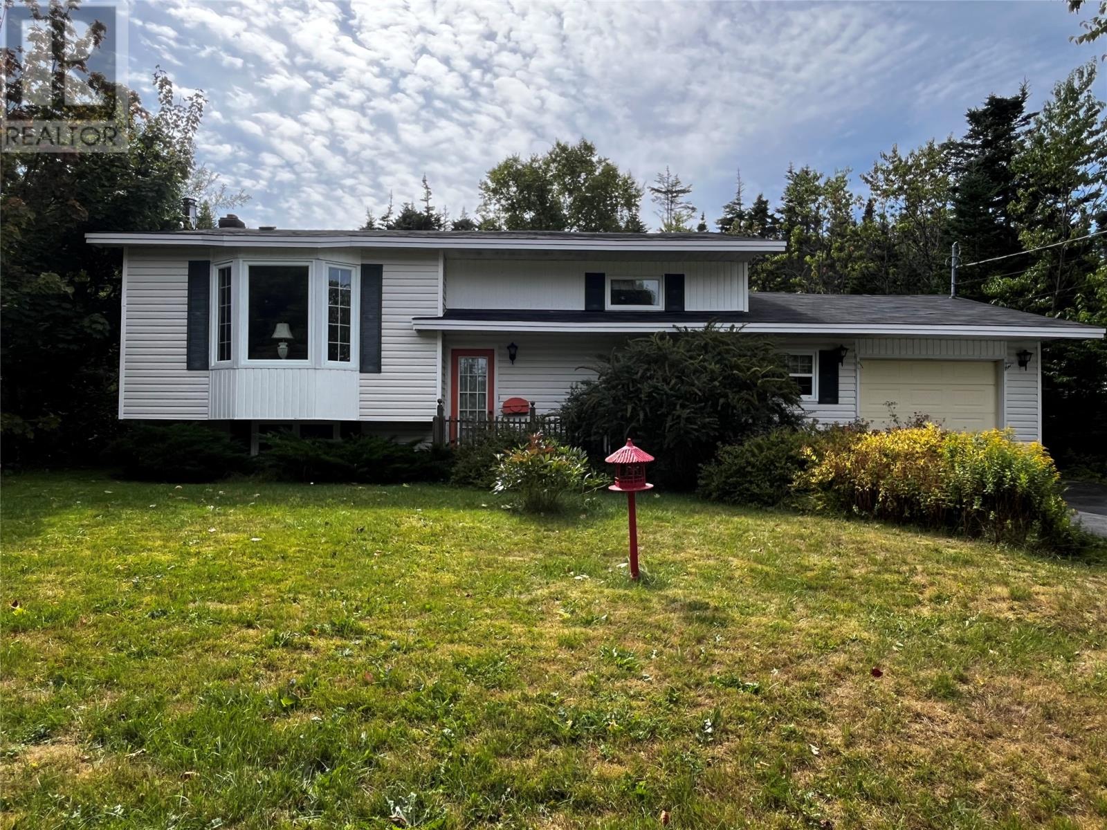 3 P & R Lane Property Photo 1