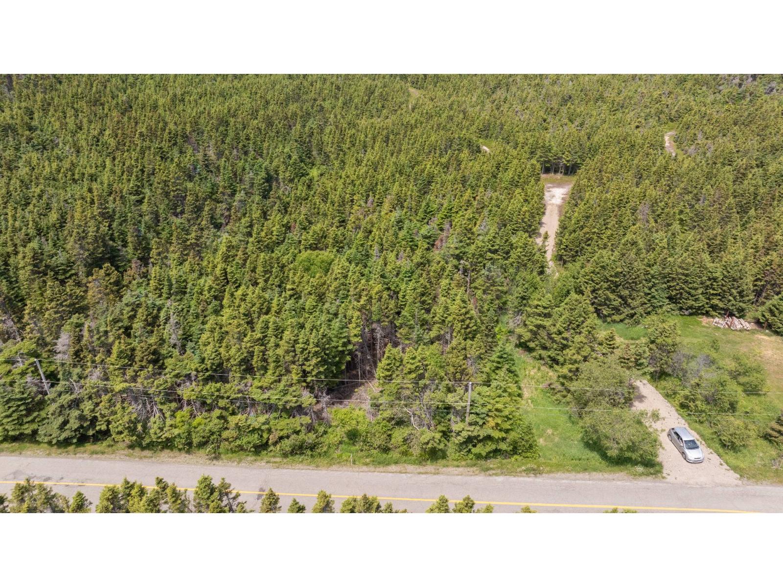Ch. De La Montagne Property Photo 4