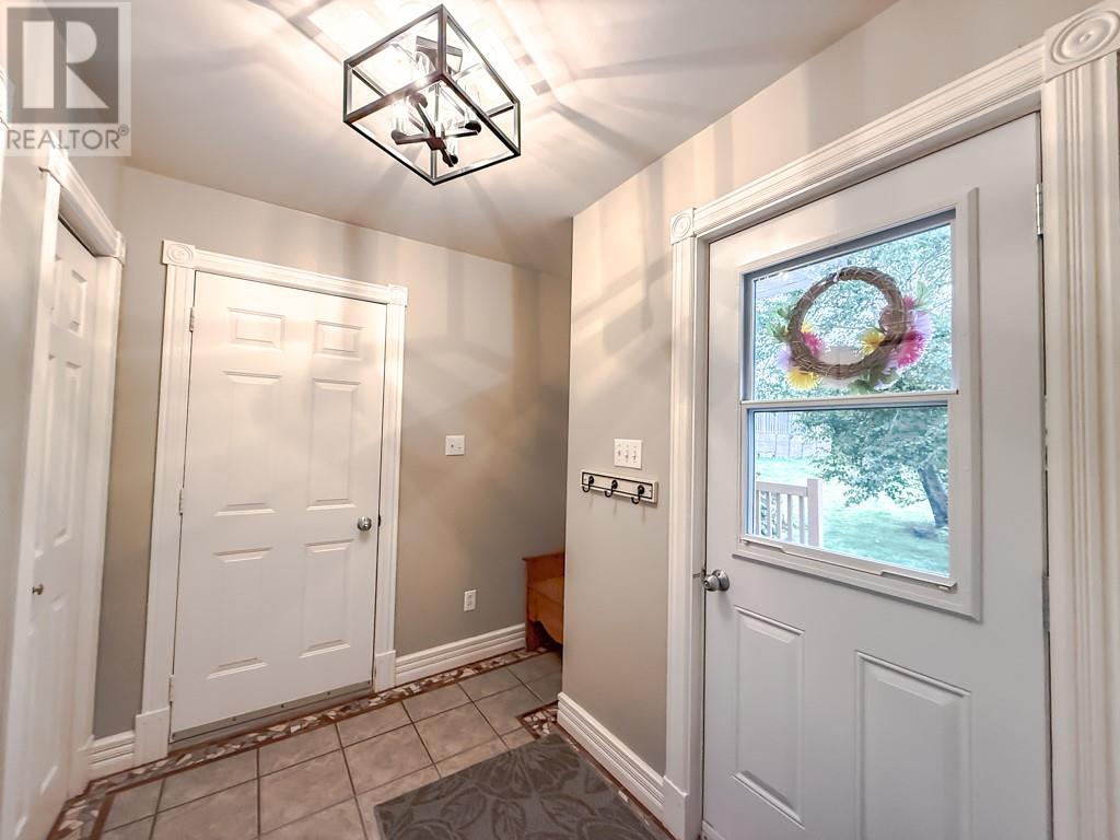16 Heneys Pond Road Property Photo 5