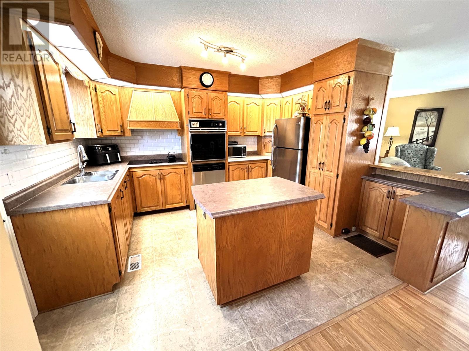 8 O'brien's Drive Property Photo 12