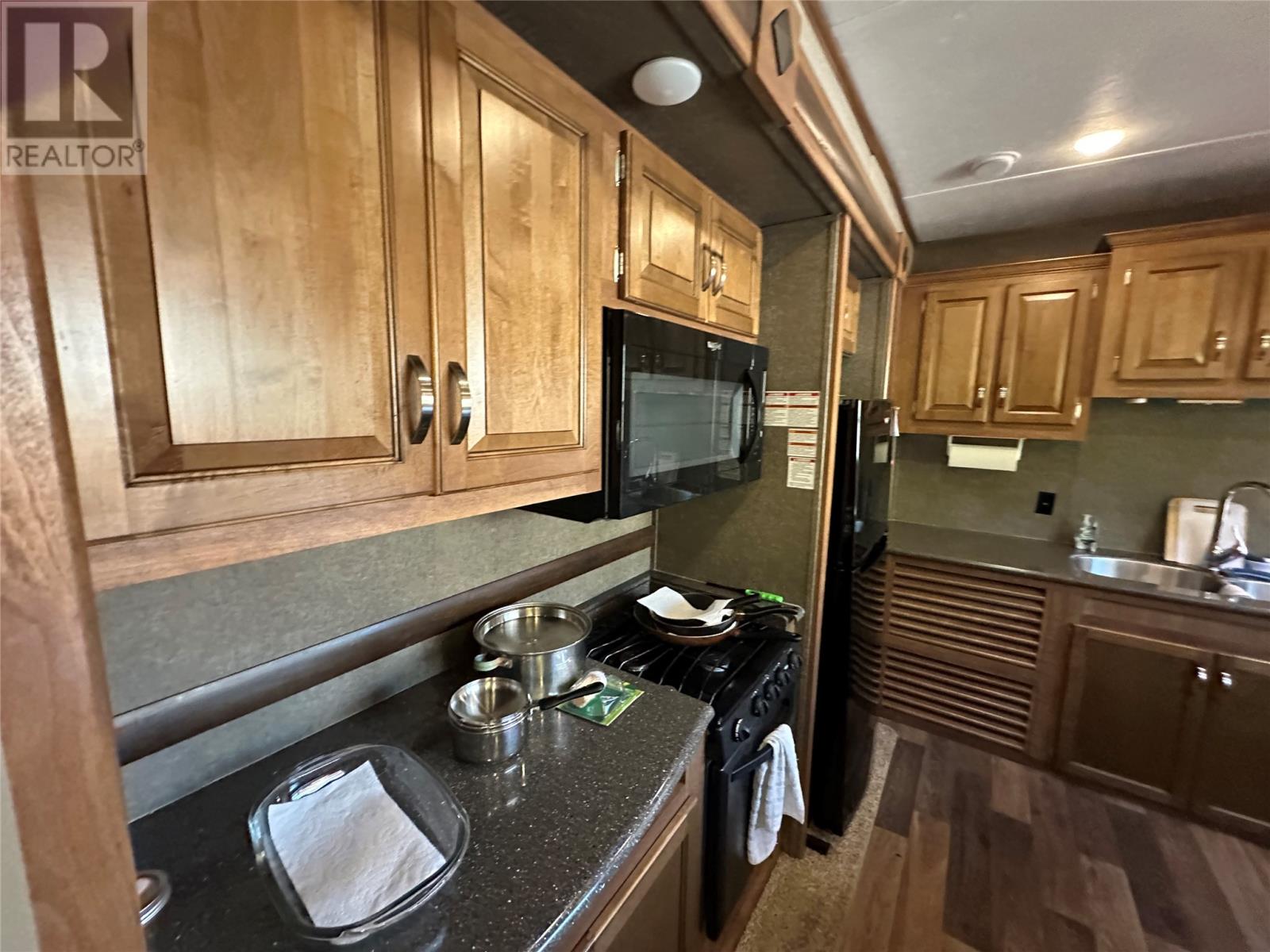 111 Silver Springs Road Property Photo 33