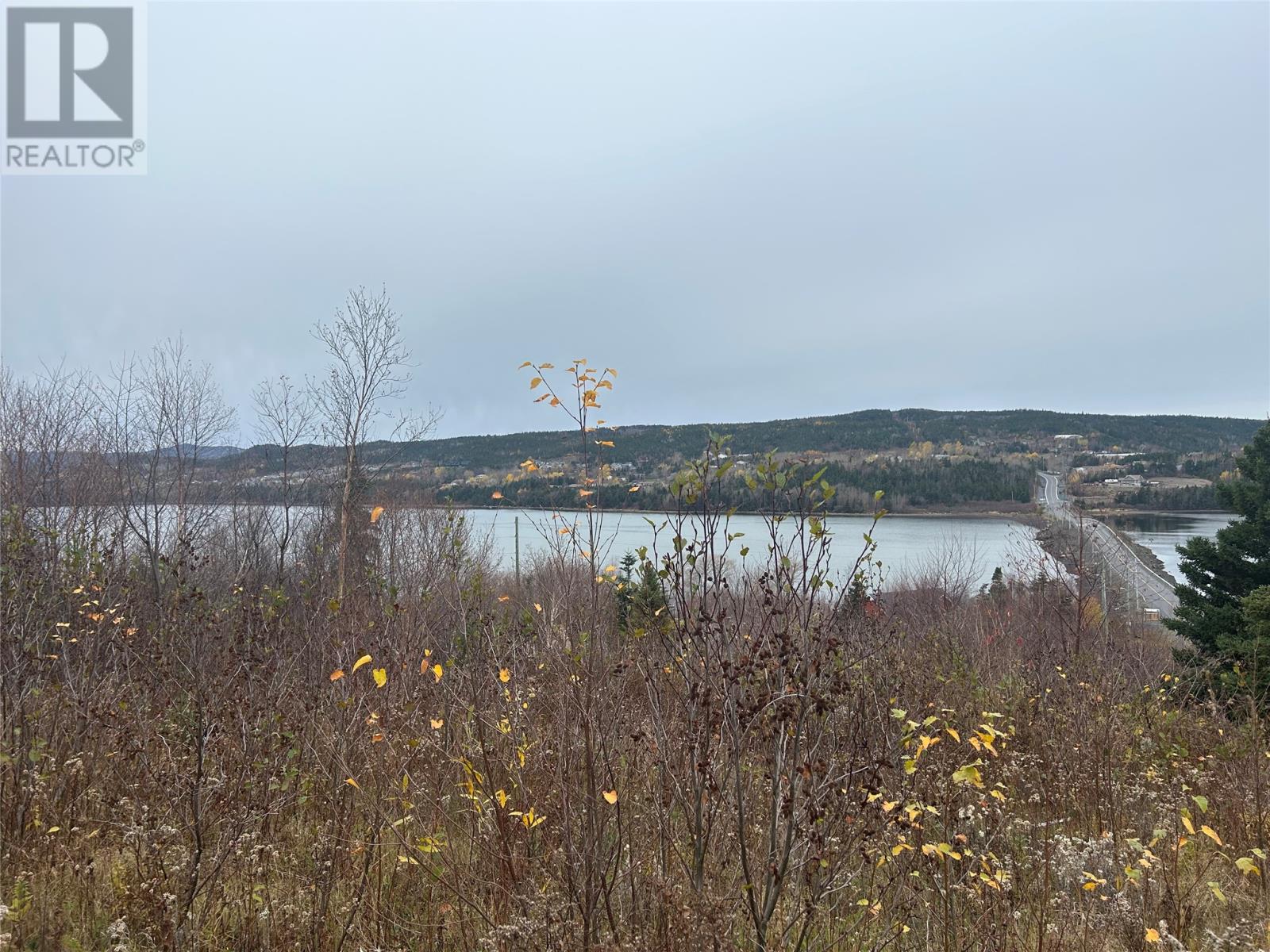 17 Random Island Road Property Photo 3
