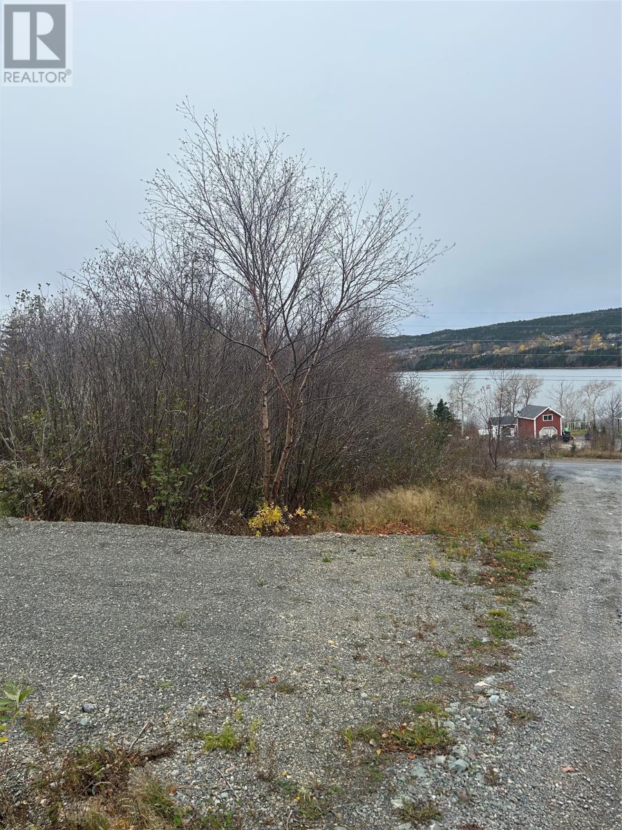 17 Random Island Road Property Photo 11