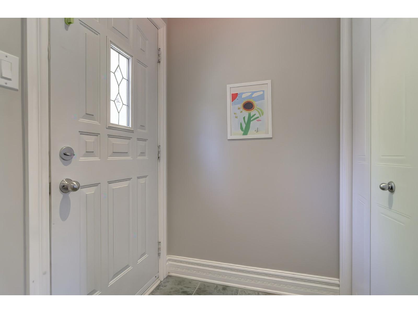 6220 Boul. Pie-ix Property Photo 3