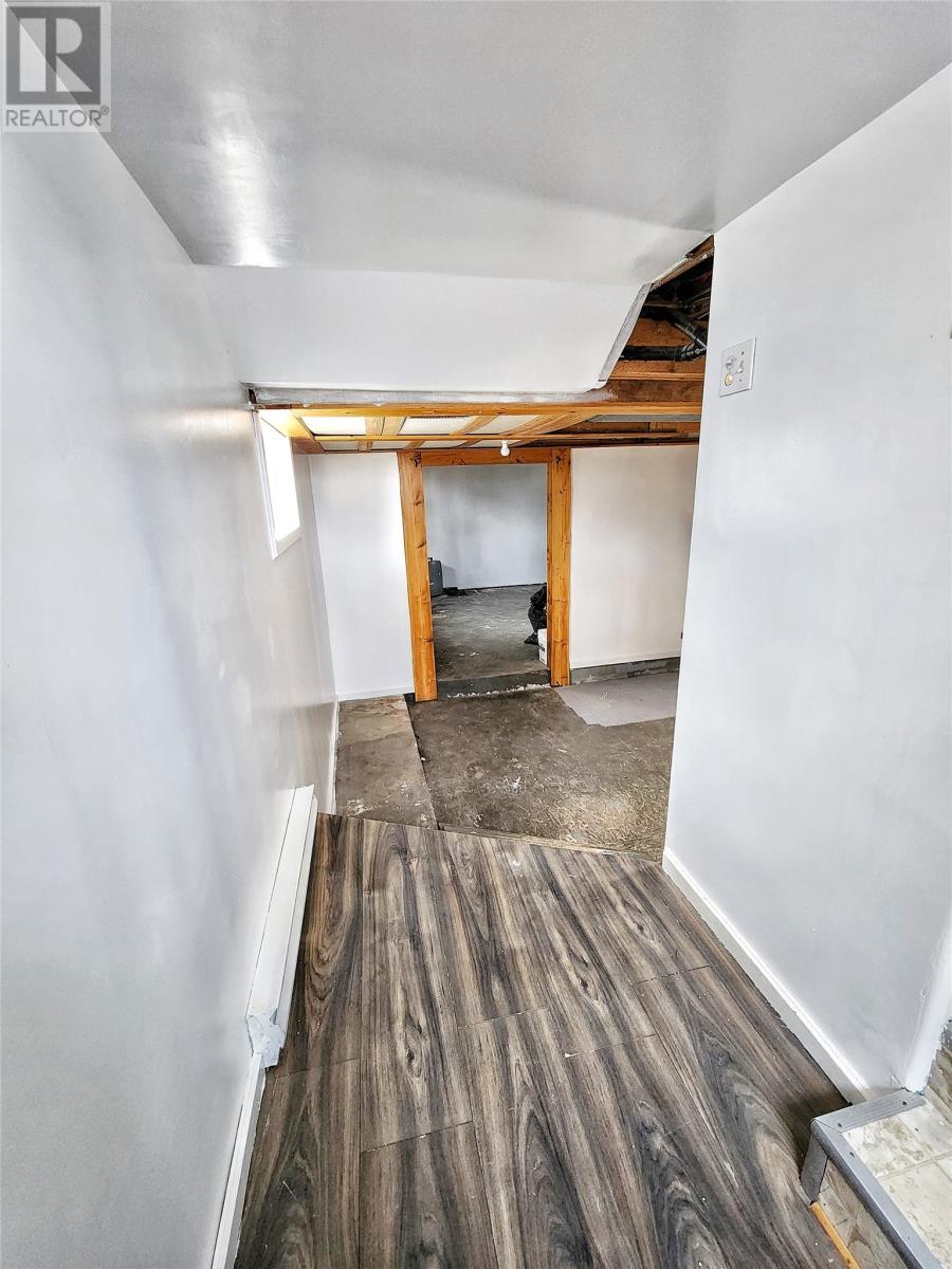 211 Main Street Property Photo 22