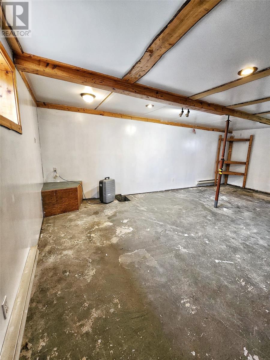 211 Main Street Property Photo 25
