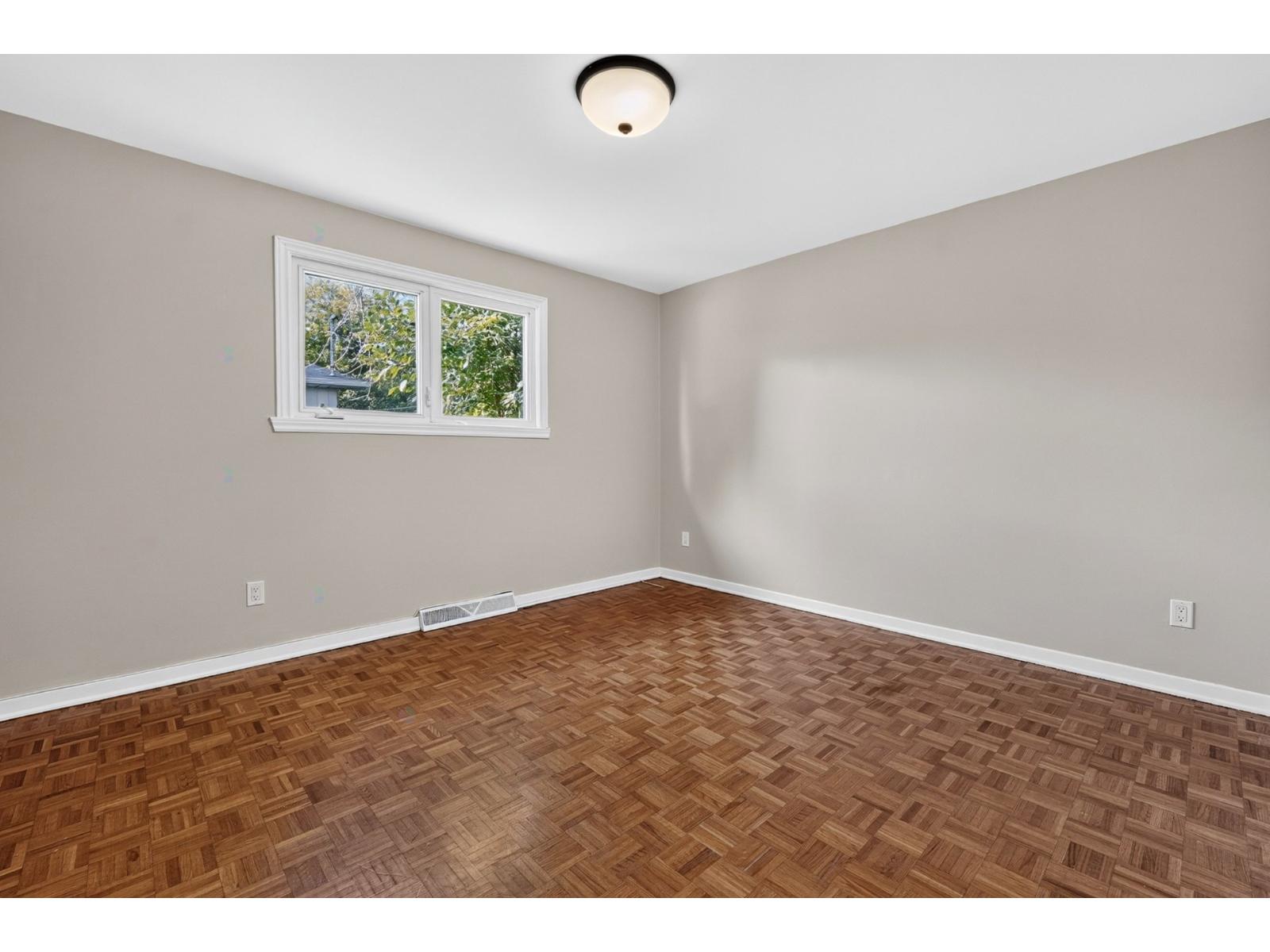 100 Rue Gravel Property Photo 10