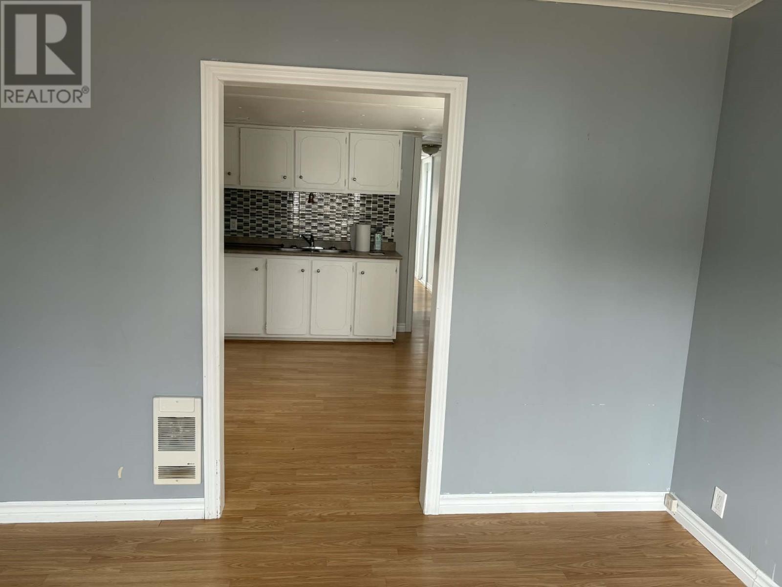 10 Park Place Property Photo 5