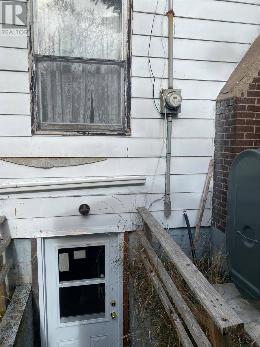 129 Roaches Line Property Photo 37