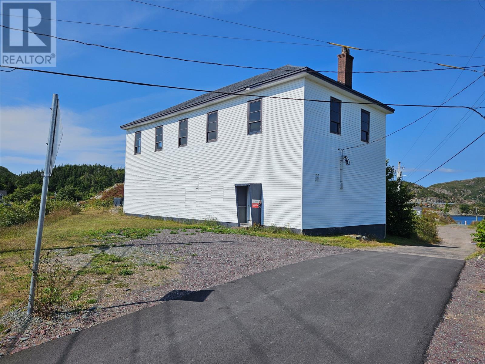 3 Rocky Lane Property Photo 4