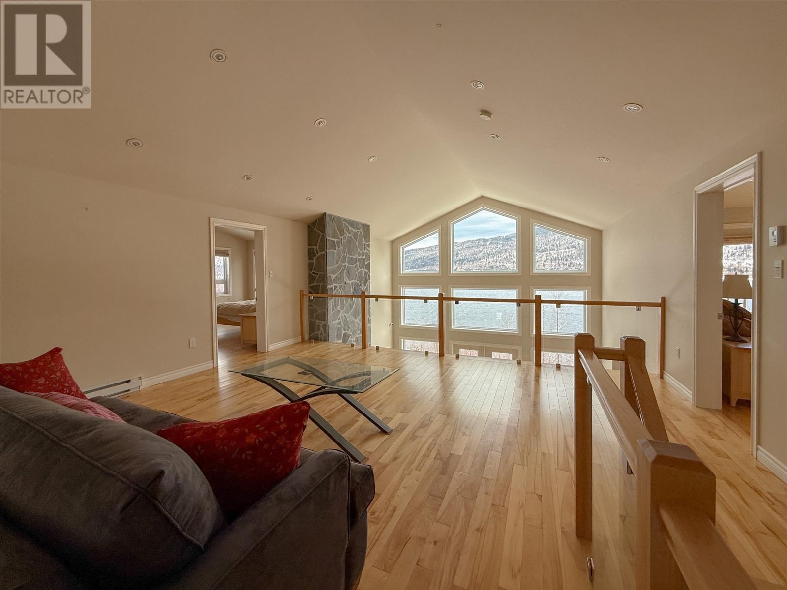 48 Lakeside Drive Property Photo 23