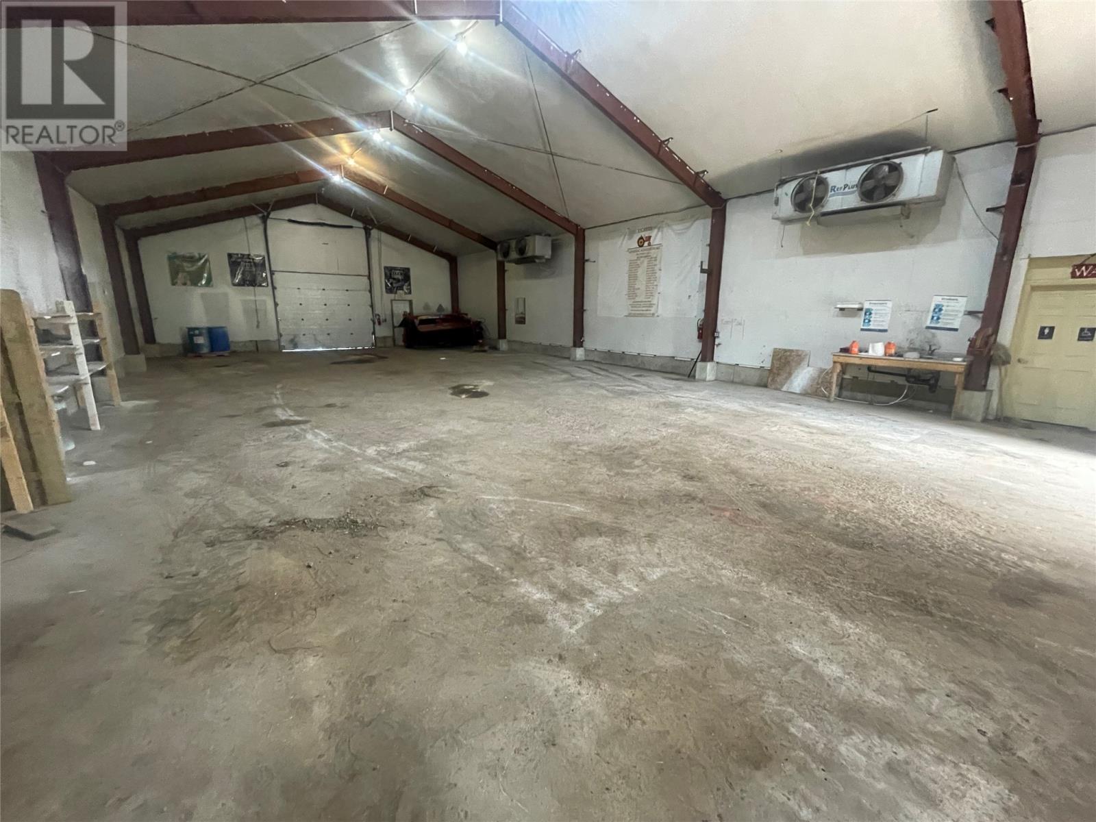 20 Forest Road Property Photo 15