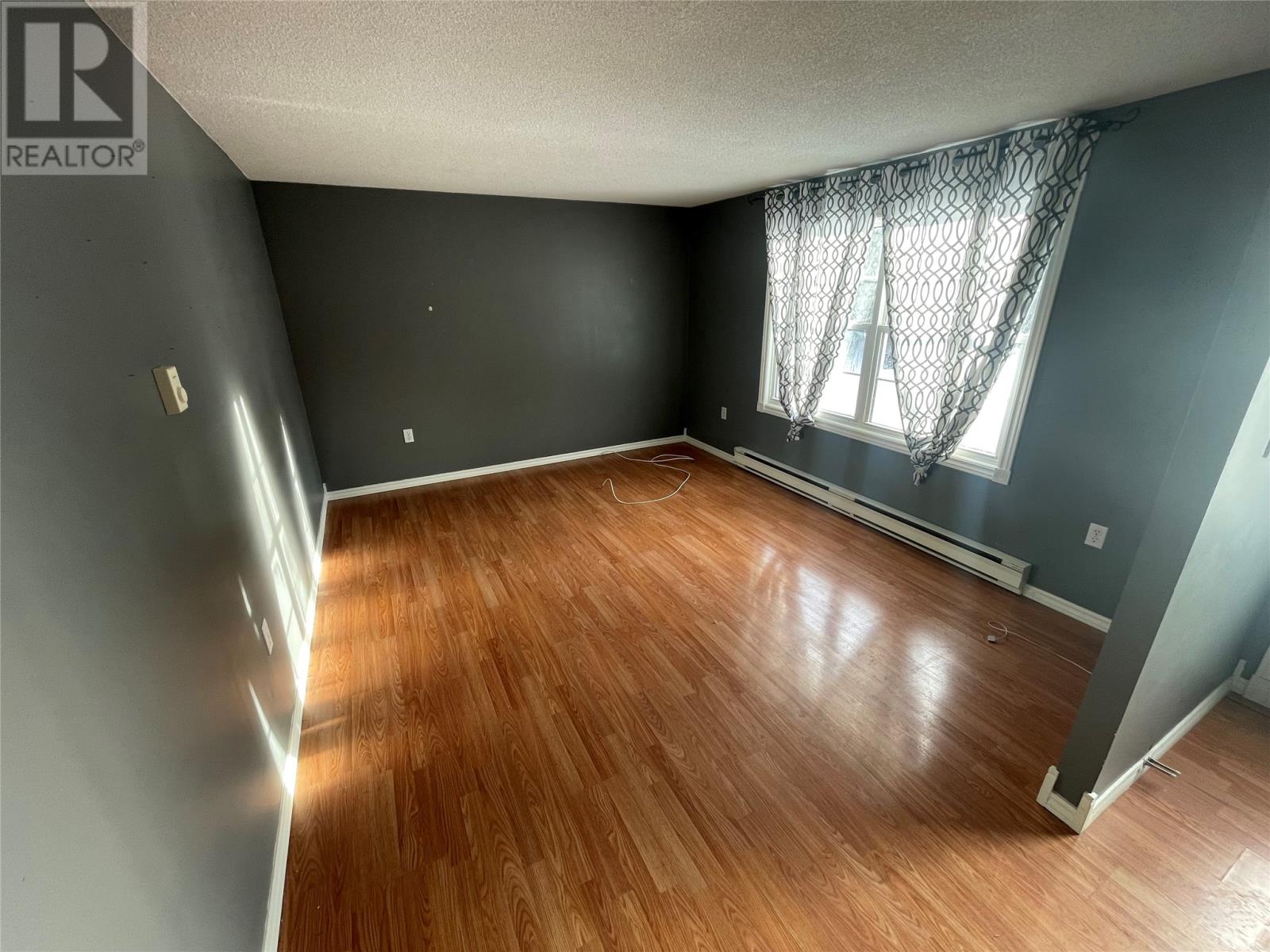 20 Forest Road Property Photo 18