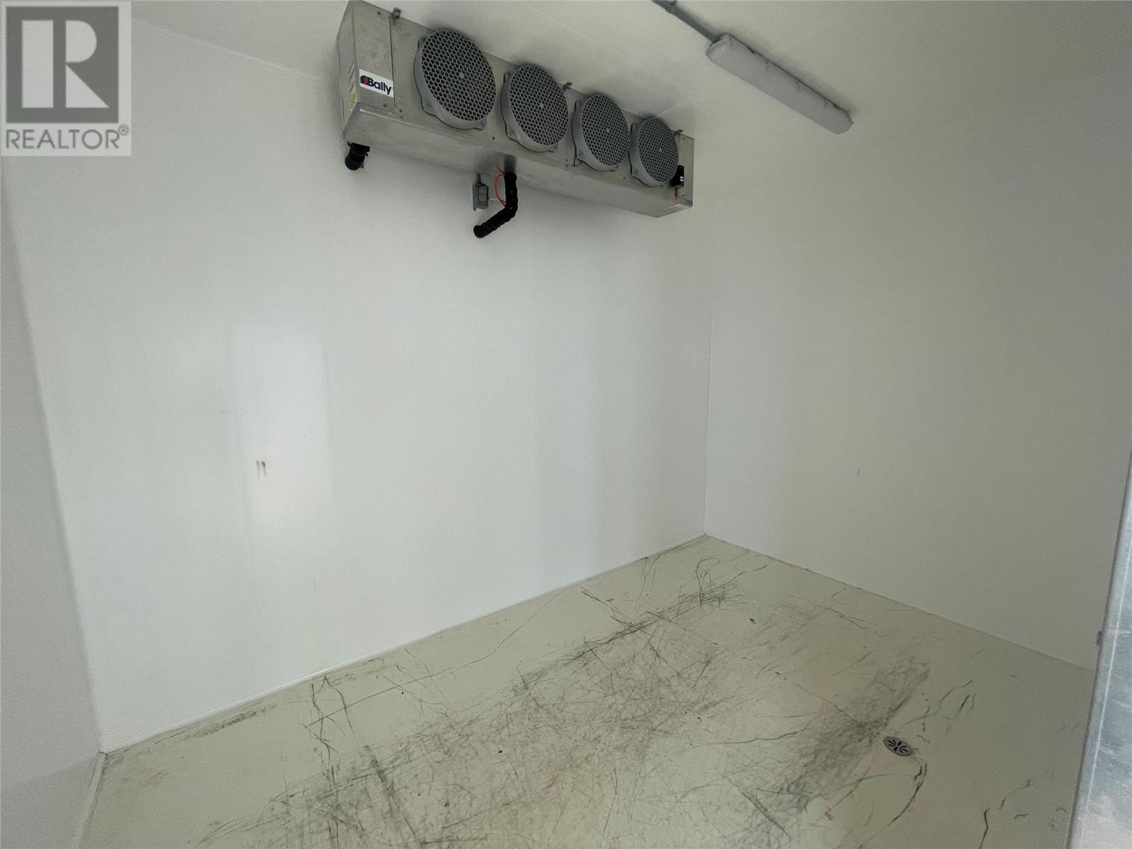 20 Forest Road Property Photo 37