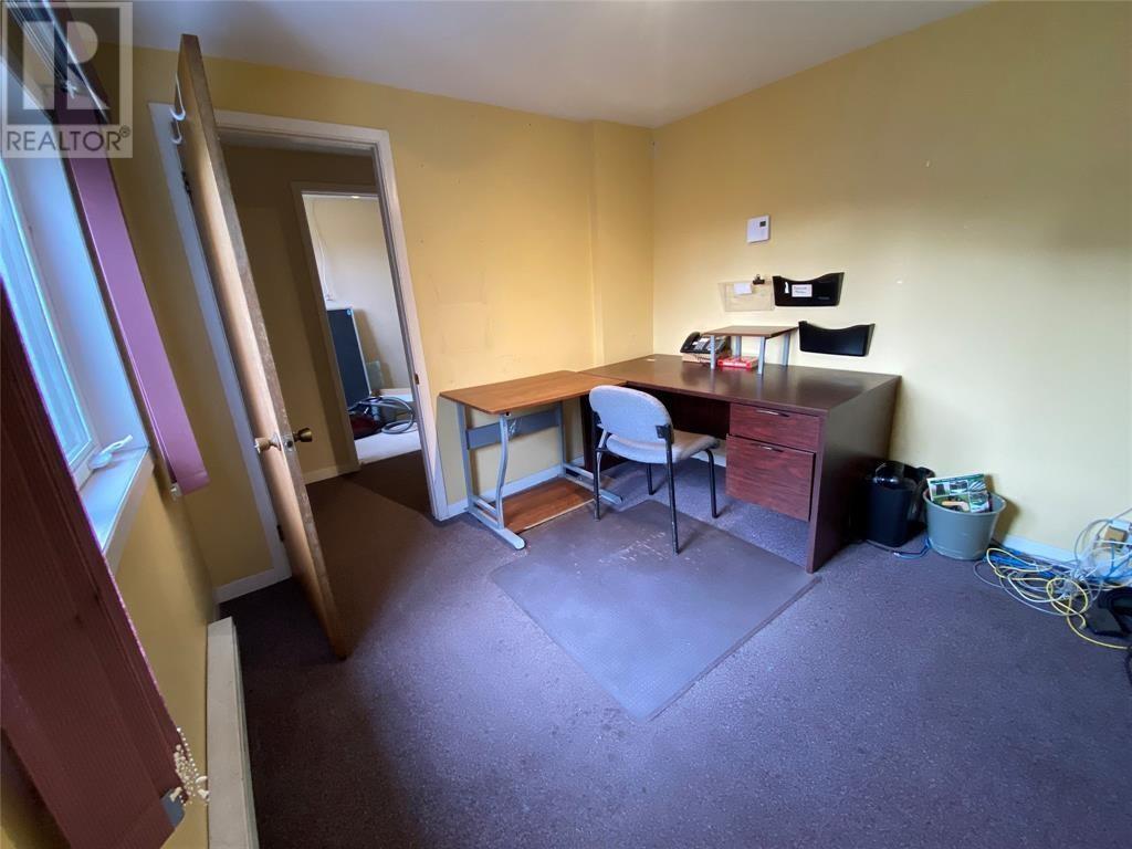 1 Pennywell Road Property Photo 10