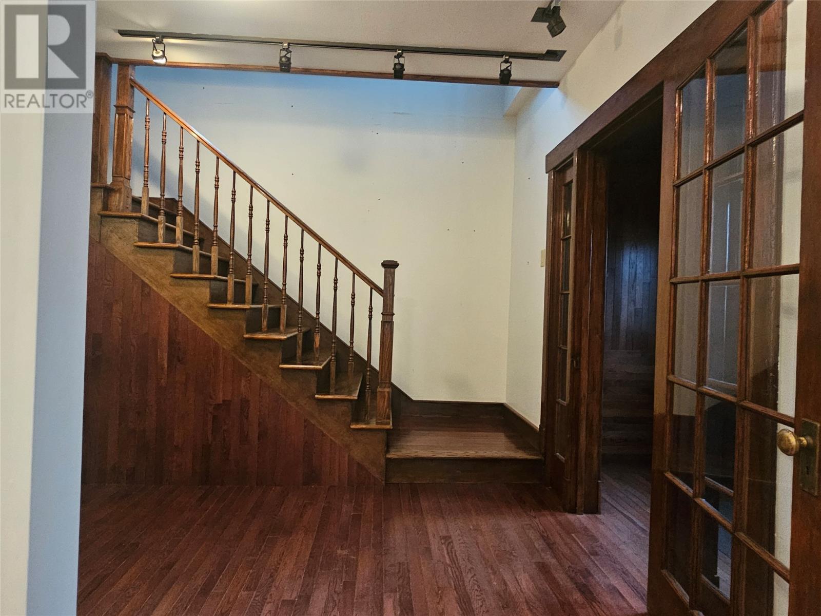 28 Seaview Drive Property Photo 5
