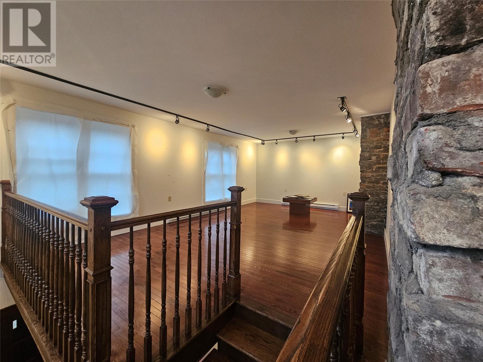 28 Seaview Drive Property Photo 17