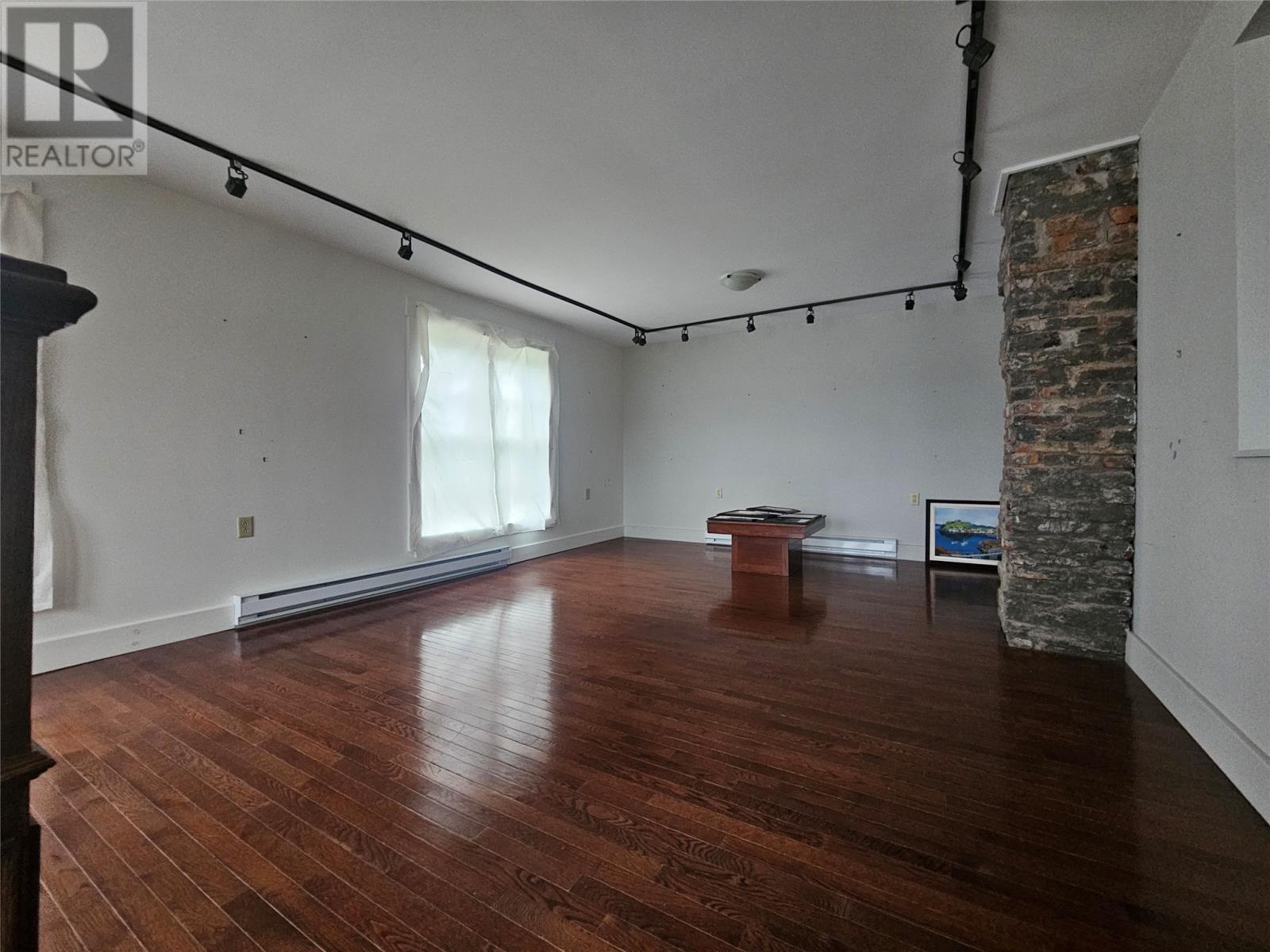 28 Seaview Drive Property Photo 18
