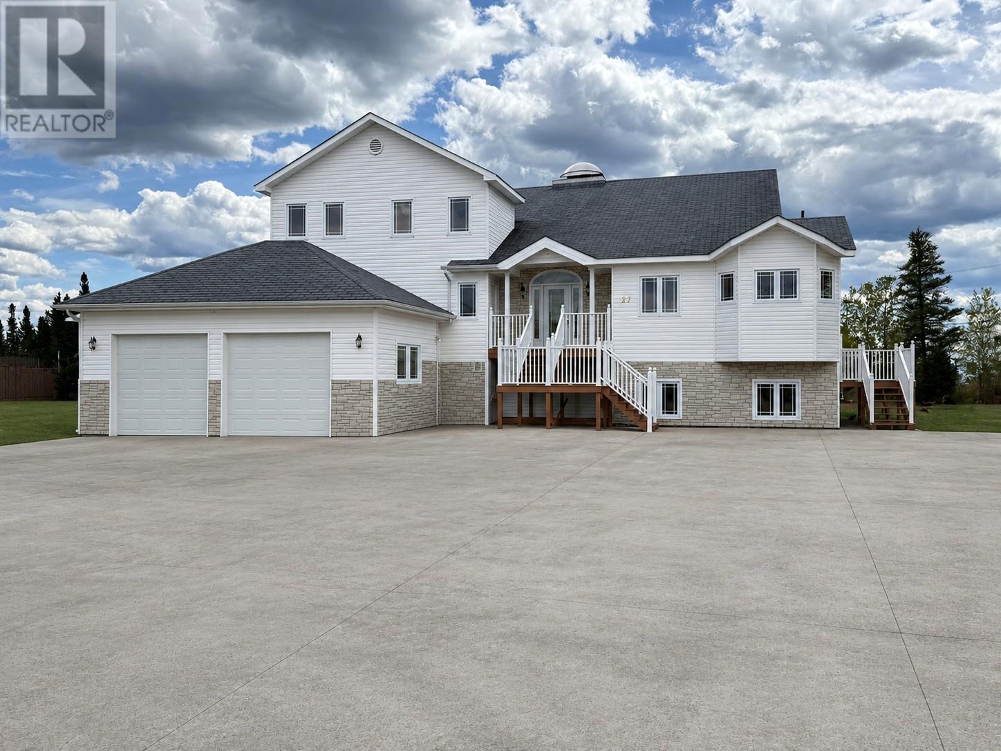 27 Ikey Street Property Photo 1