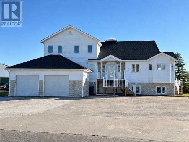 27 Ikey Street Property Photo 1
