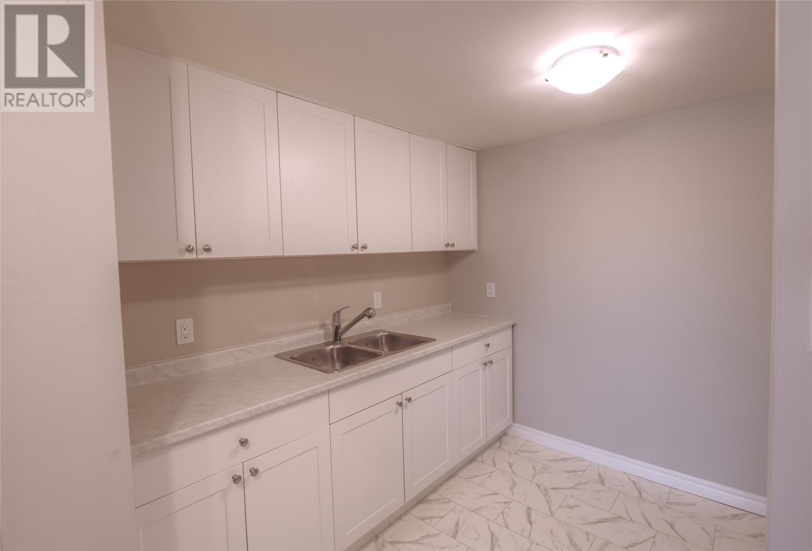 4 Lower Battery Road Property Photo 12