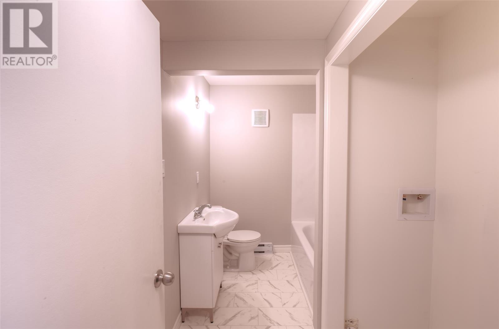 4 Lower Battery Road Property Photo 14