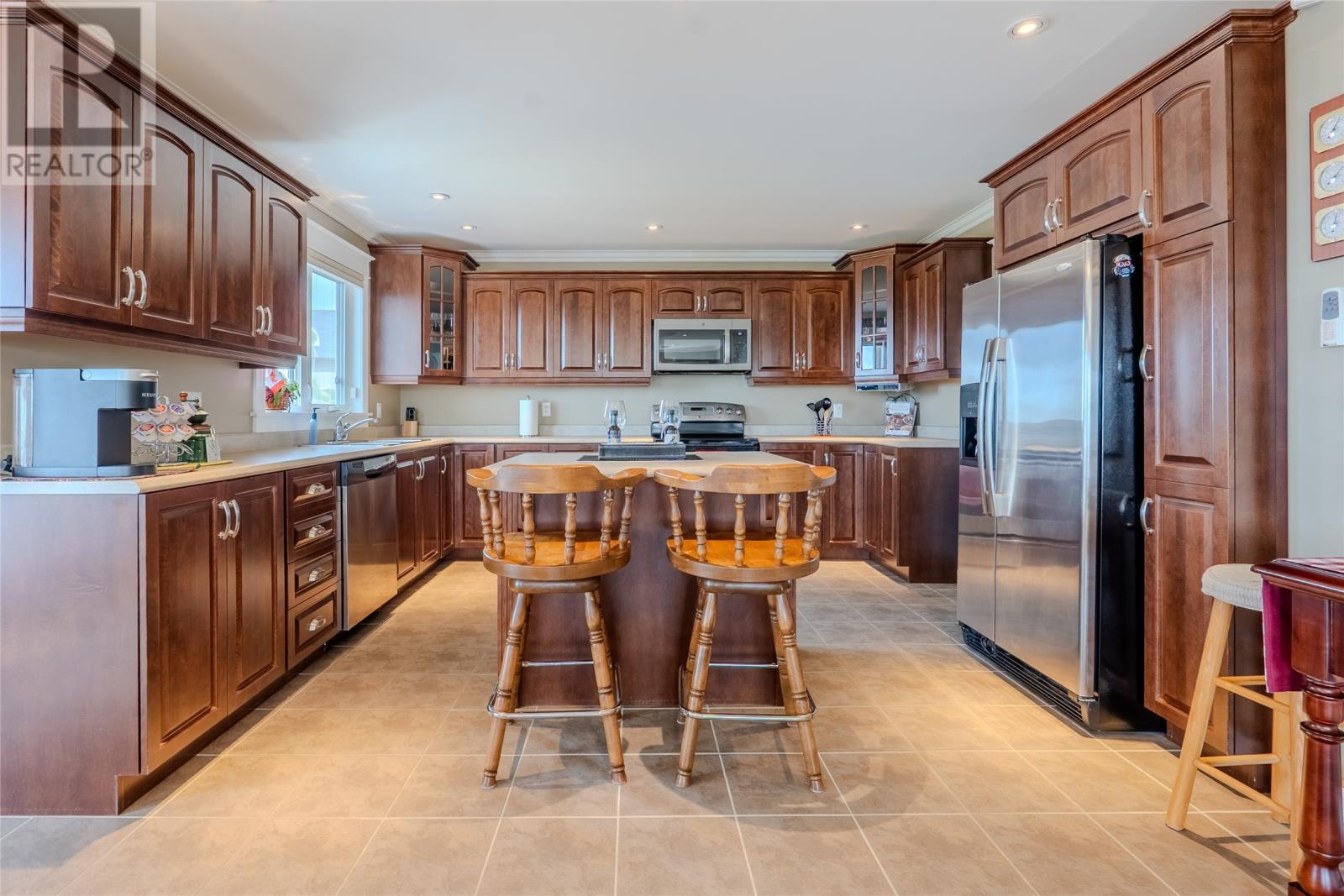 15 Everest Street Property Photo 8