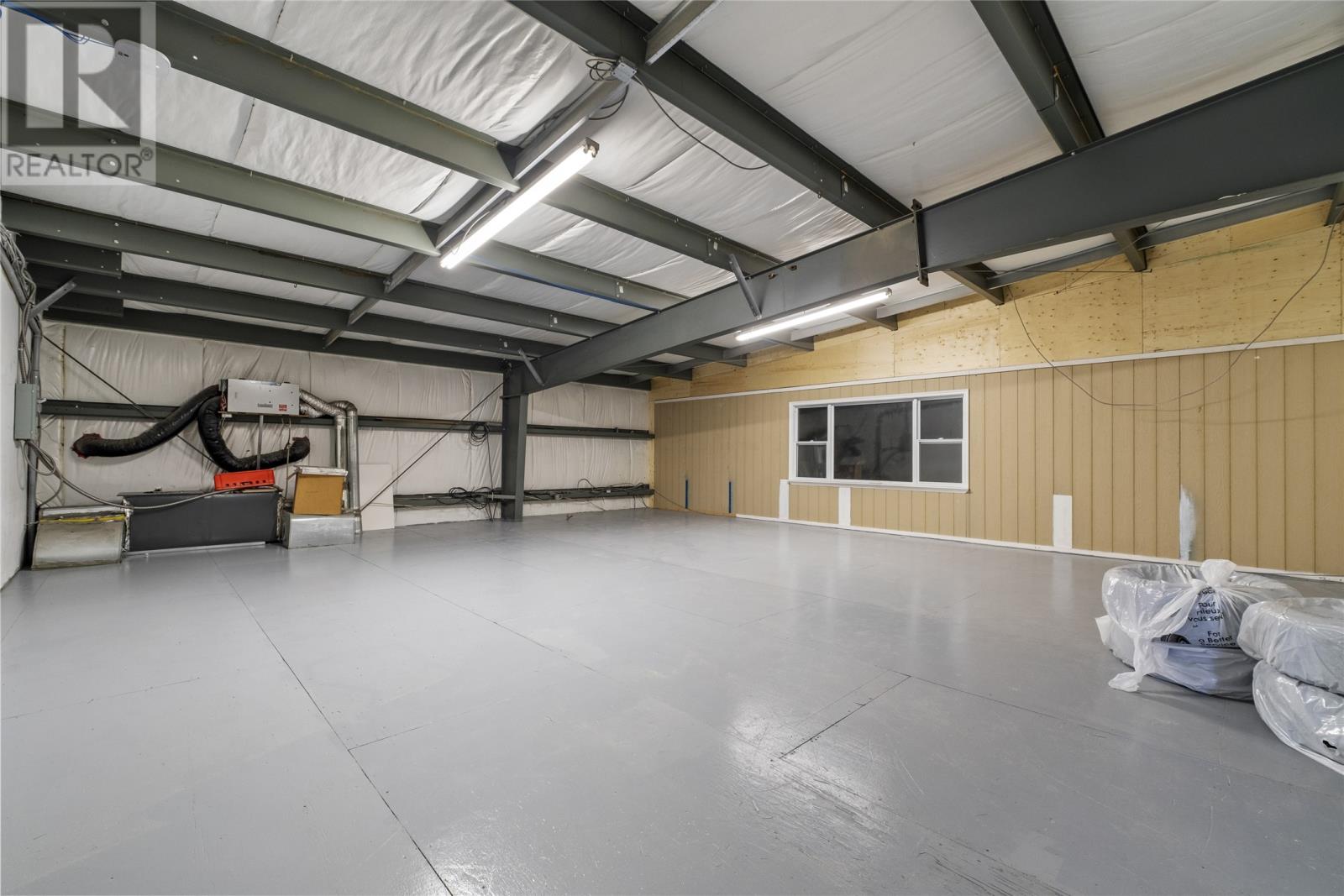 183 Mcnamara Drive Property Photo 13