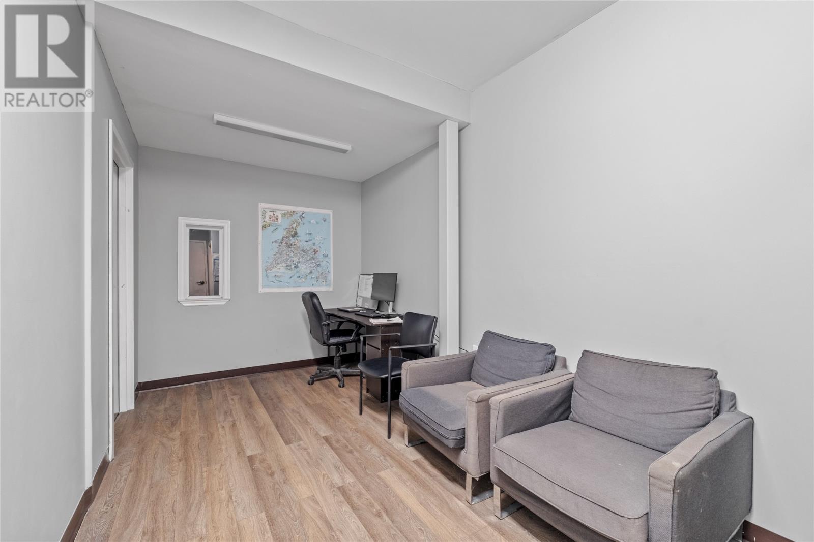 183 Mcnamara Drive Property Photo 14
