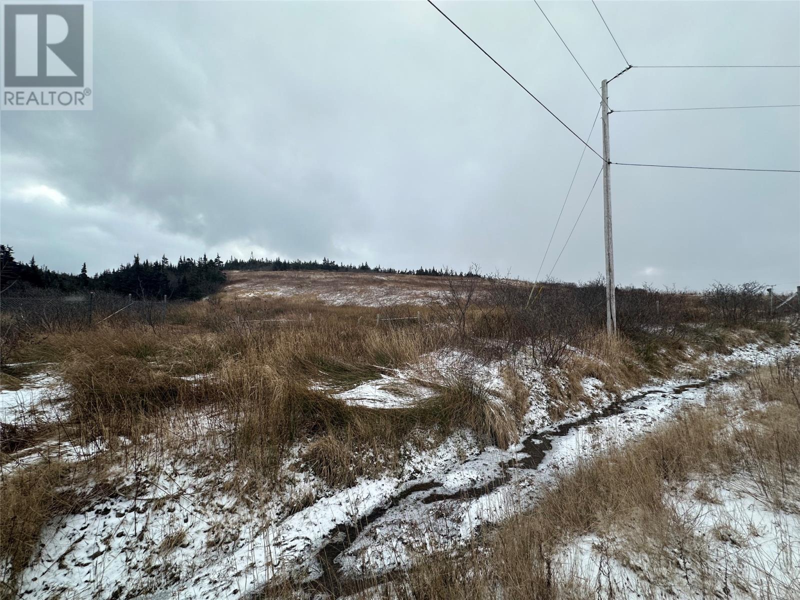 2b Top Road Property Photo 3