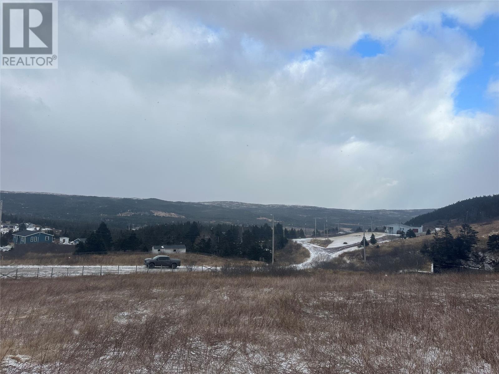 2b Top Road Property Photo 5