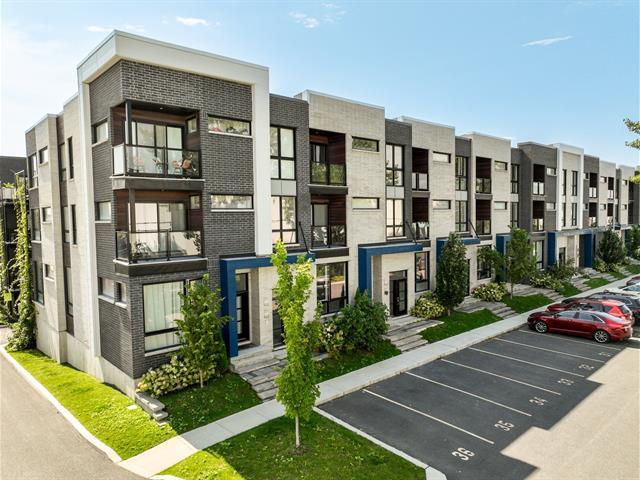 390-394 Rue D'émeraude Property Photo 2