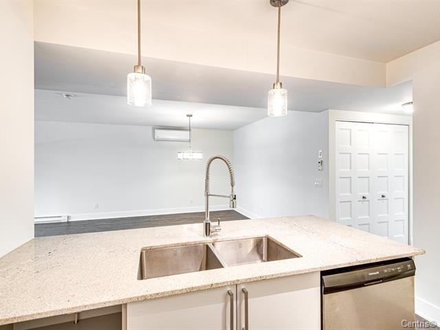 390-394 Rue D'émeraude Property Photo 10