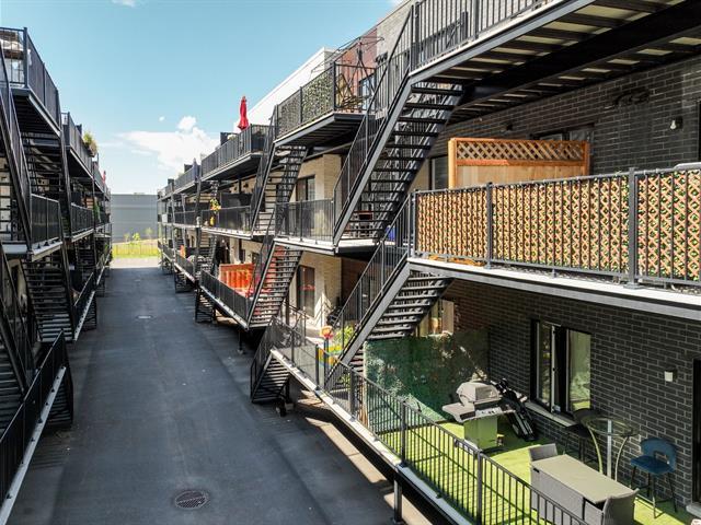 390-394 Rue D'émeraude Property Photo 24
