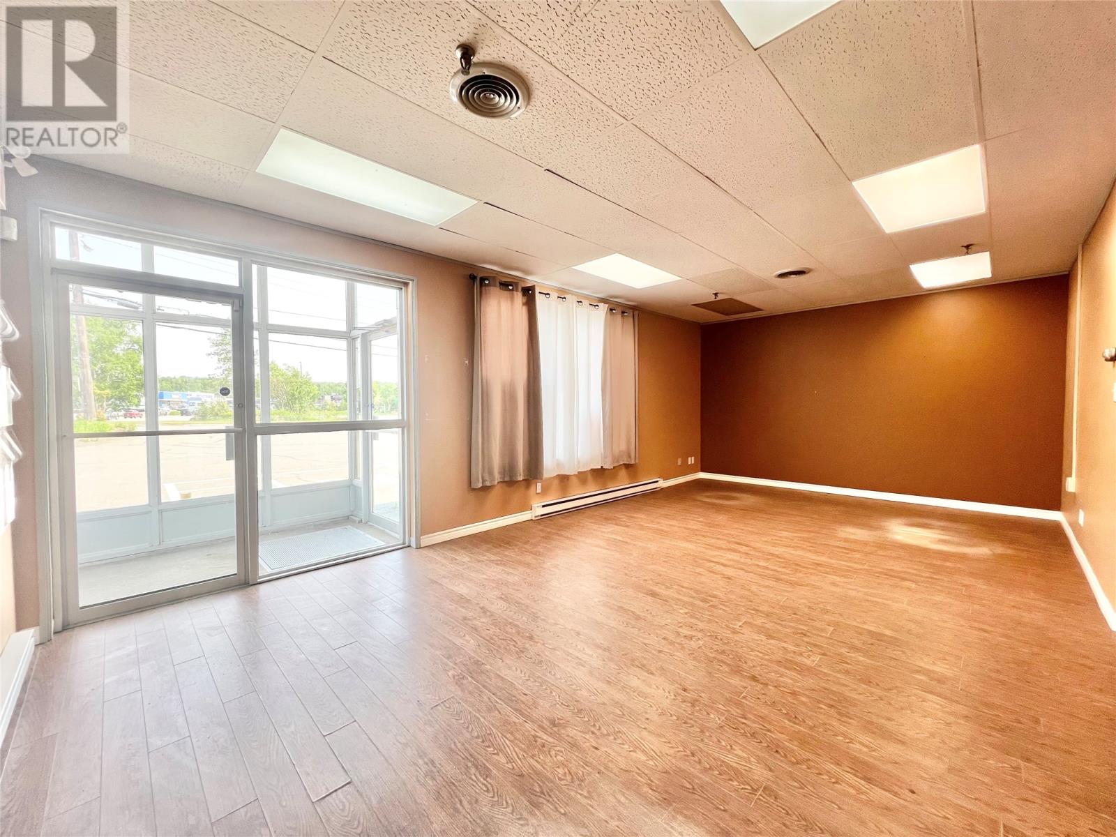 28 Cromer Avenue Property Photo 6