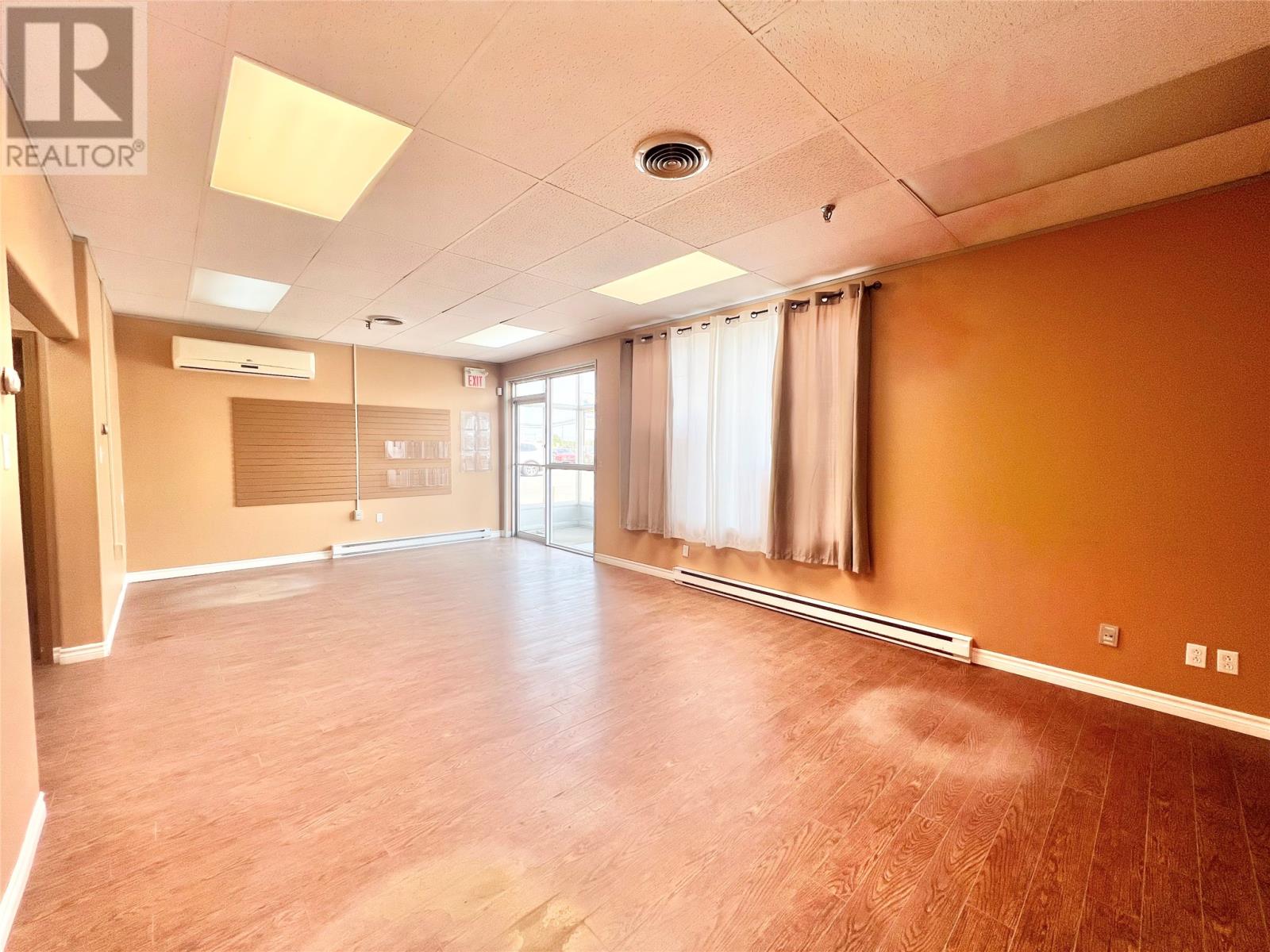 28 Cromer Avenue Property Photo 8